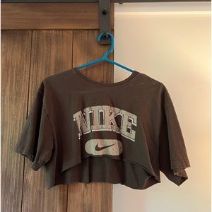 Nike cropped tshirt